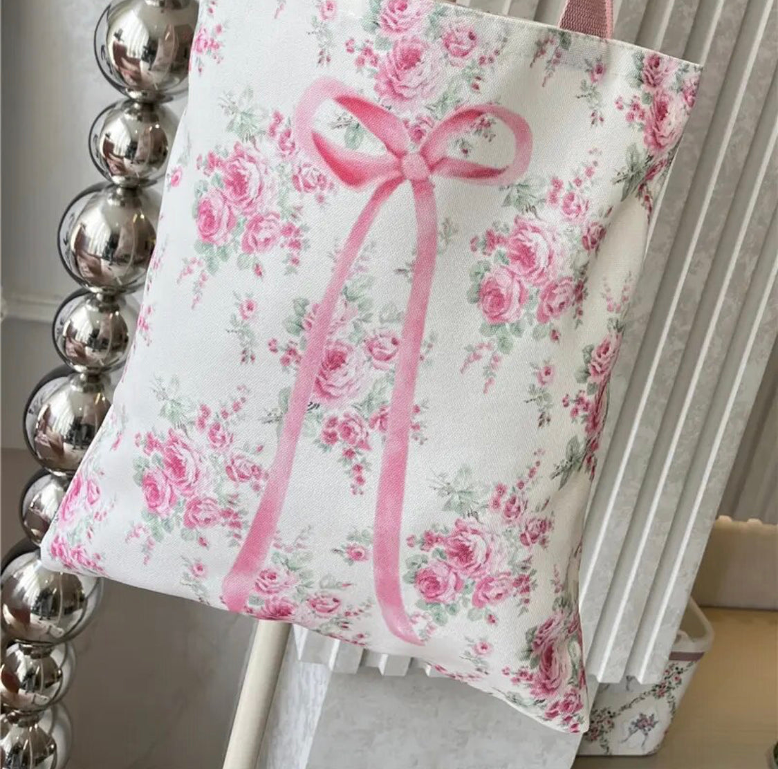 Shabby Bow Tote
