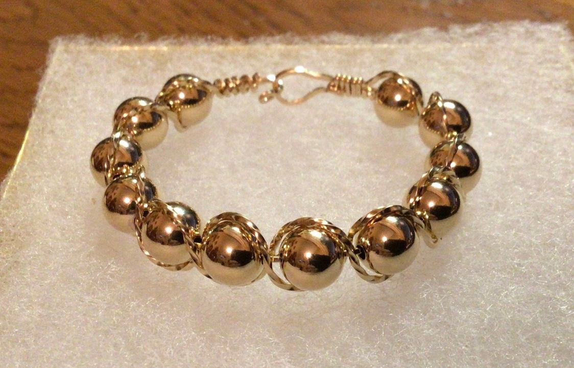 14KT Gold fill Twisted Wire Bangle