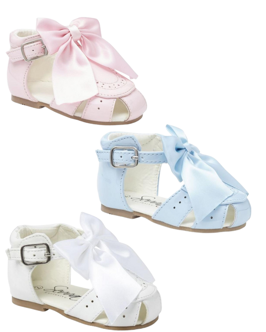 Terri Sandal