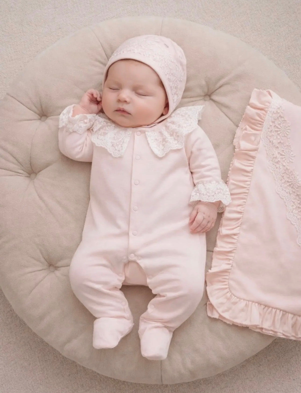 Angelica Lace Newborn Set