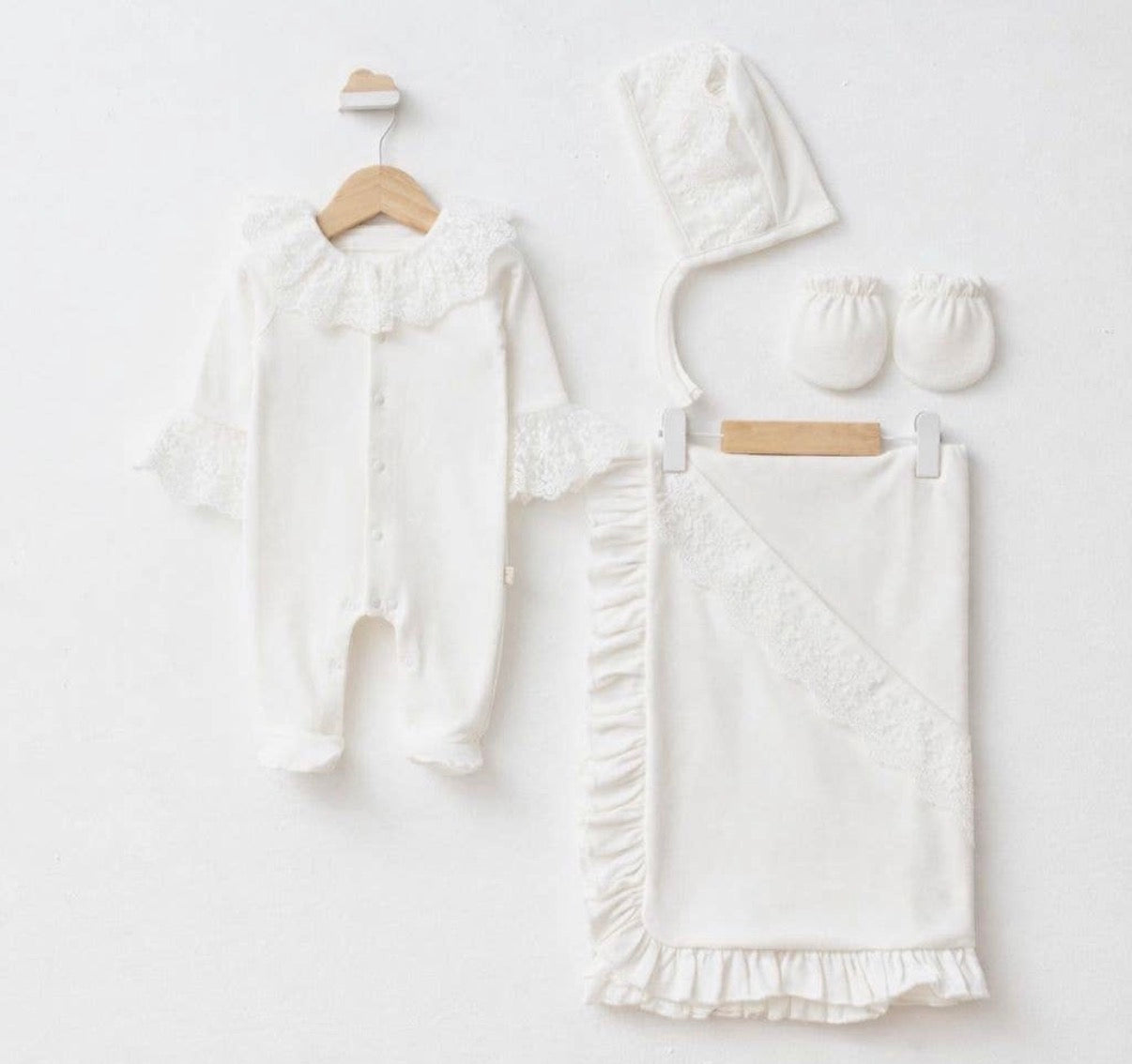 Angelica Lace Newborn Set