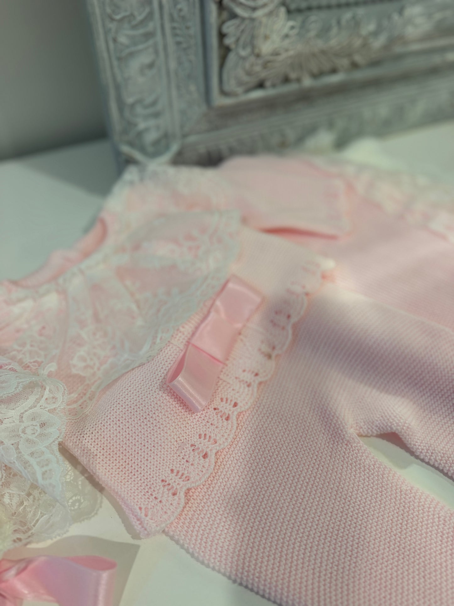 Pink & White Lace Ruffled Spanish Knit Set