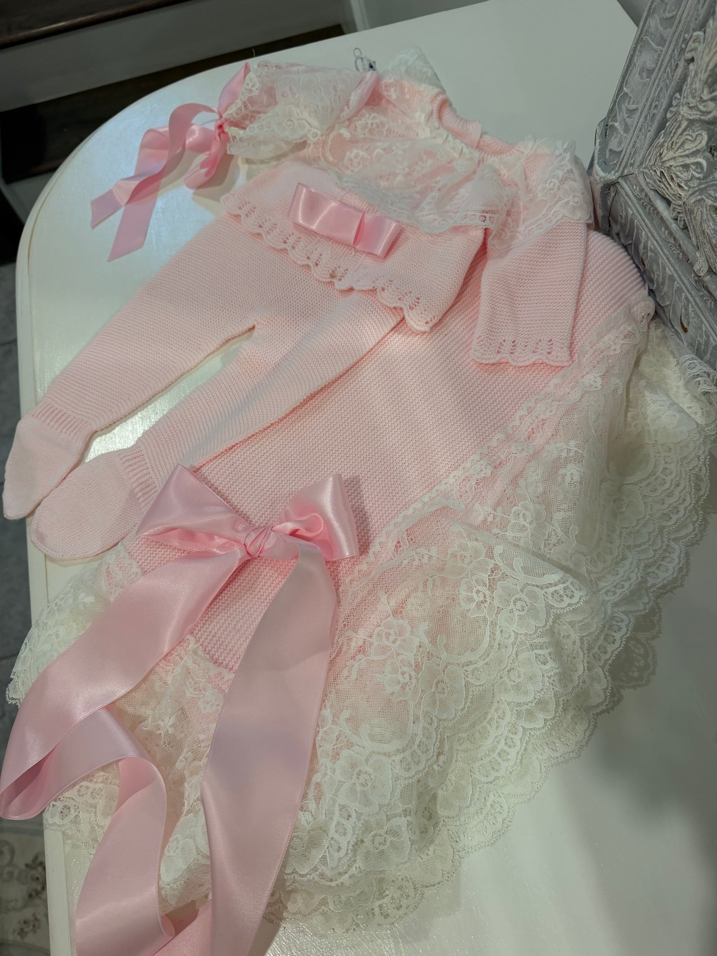 Pink & White Lace Ruffled Spanish Knit Set