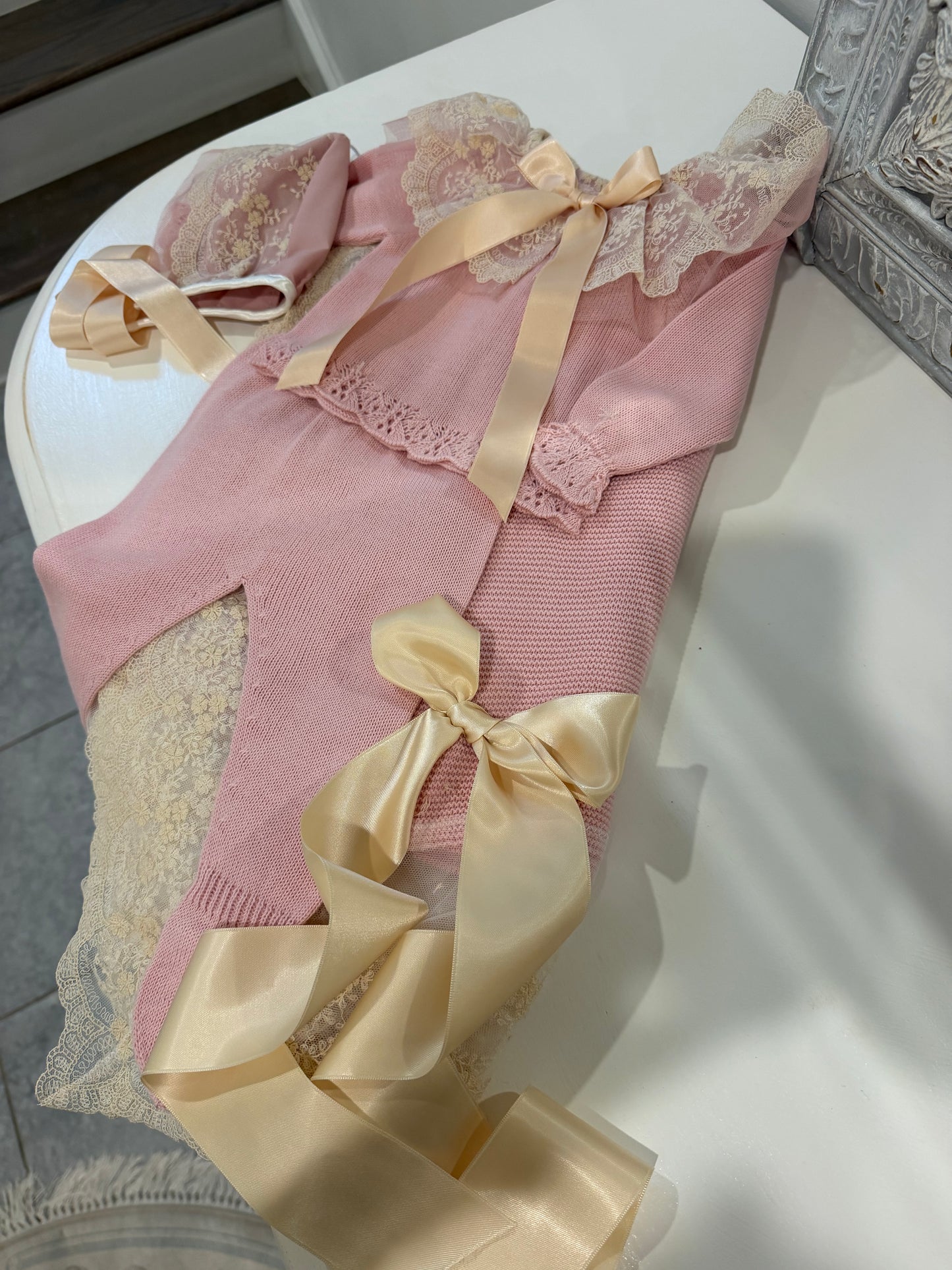 Dusty Rose Lace Ruffled Spanish Knit Set