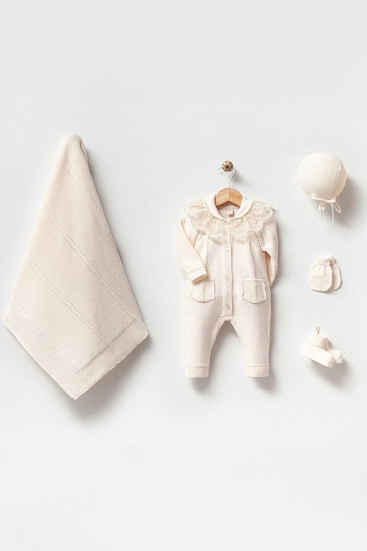 Adrian Cream Knit Newborn Coming Home Set (5 pcs)